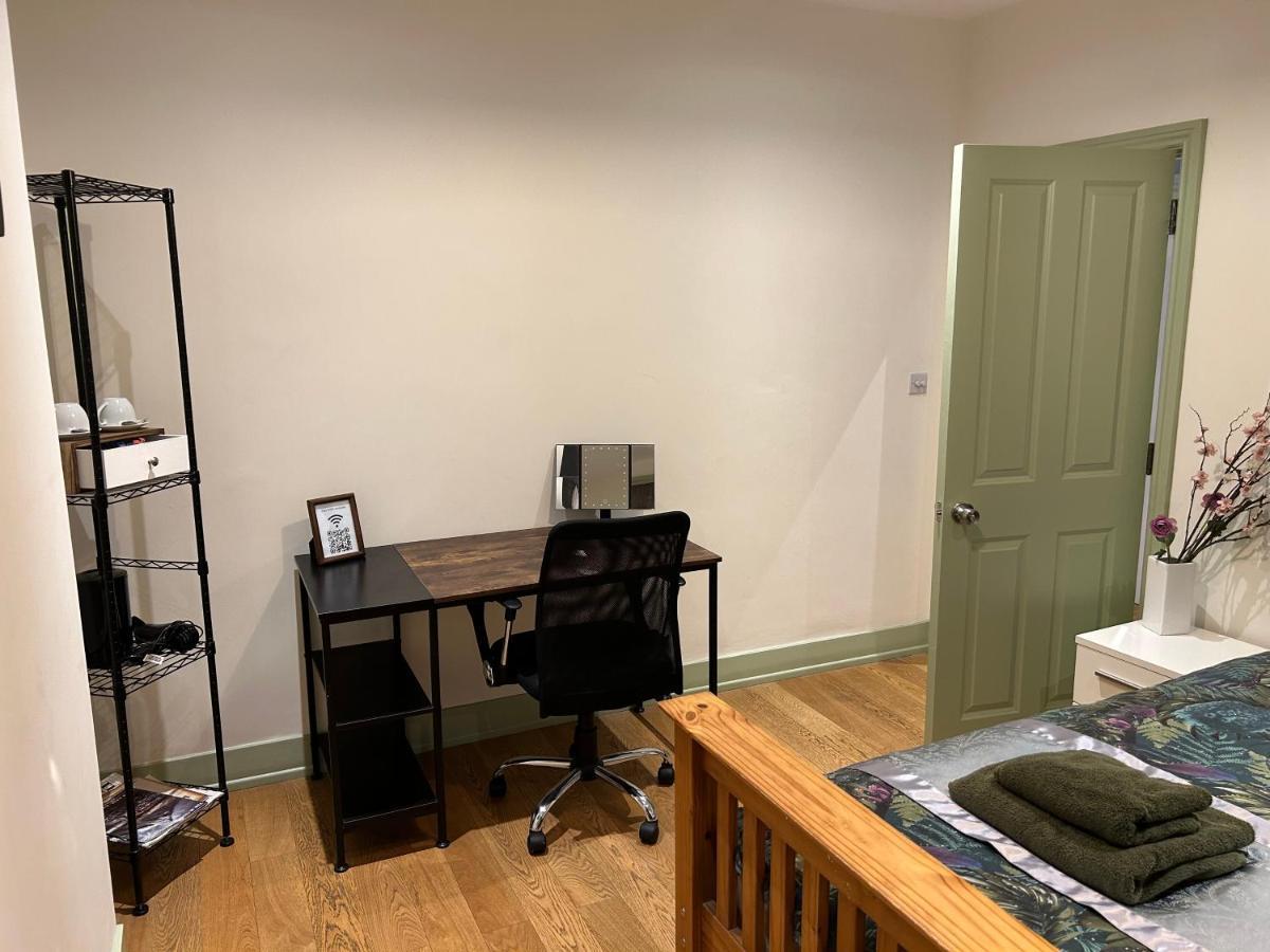 Jkhomestay London Eksteriør bilde